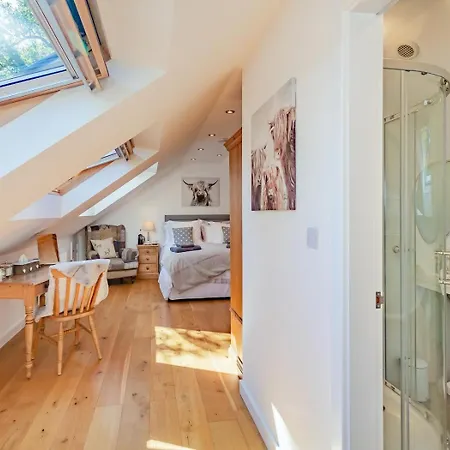 1 Bed In Harrogate Oc-93258 Darley