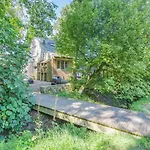 1 Bed In Harrogate Oc-93258 *