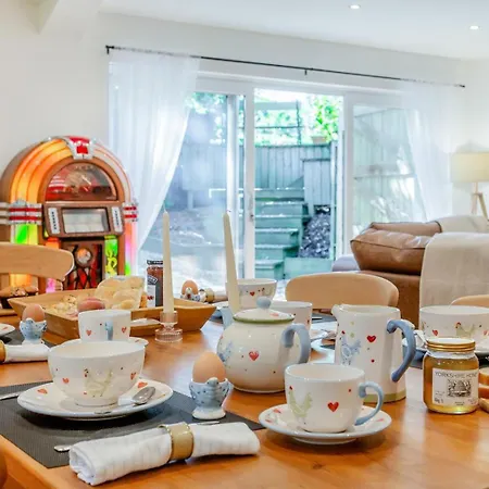 1 Bed In Harrogate Oc-93258 Darley